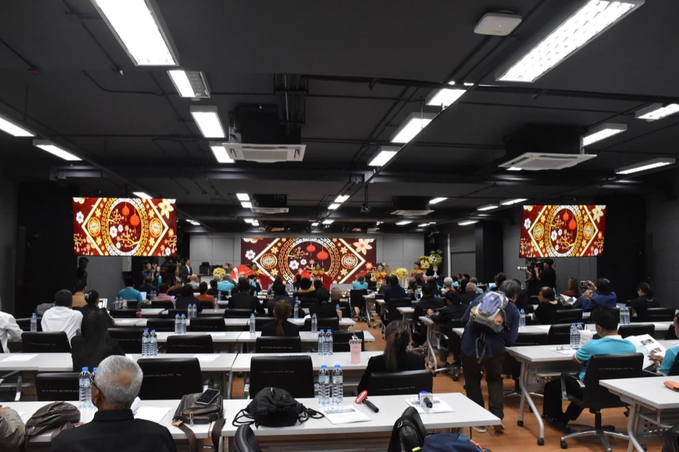 การประชุมวิชาการนานาชาติ "ภูมิทัศน์วัฒนธรรมทะเลสาบสงขลา : เข้าใจคุณค่า จัดการและรักษาอย่างยั่งยืน" — ภาพที่ 11